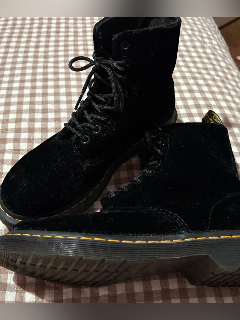 Women’s Velvet Dr Martens Size 8